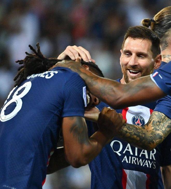 开云体育-热身赛巅峰对决！东海火箭队击败齐鲁赤兔队，赛艇赛场再起波澜；二次进攻频频奏效的简单介绍