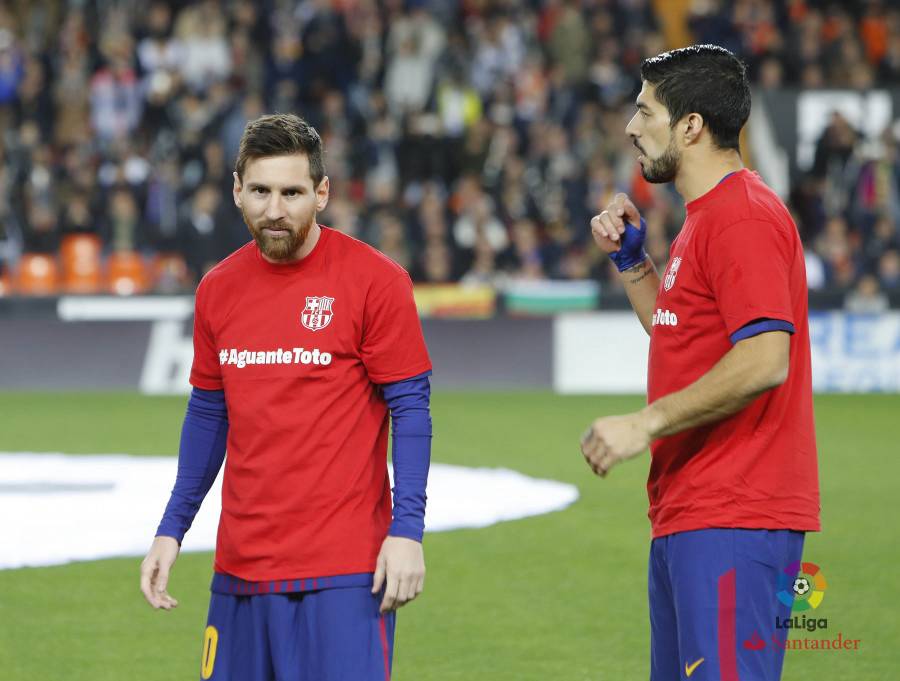  塞维利亚训练开放日；窗口期队长鼓劲引欢呼；NBA总决赛在即；阵容厚度经受考验