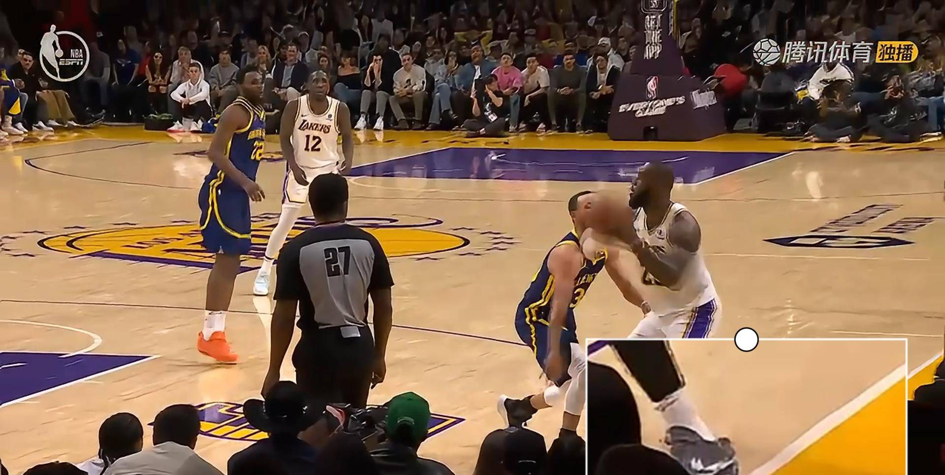 开云体育-詹姆斯在TES比赛中爆冷，持续失利引发热议！赛场气氛高涨的简单介绍