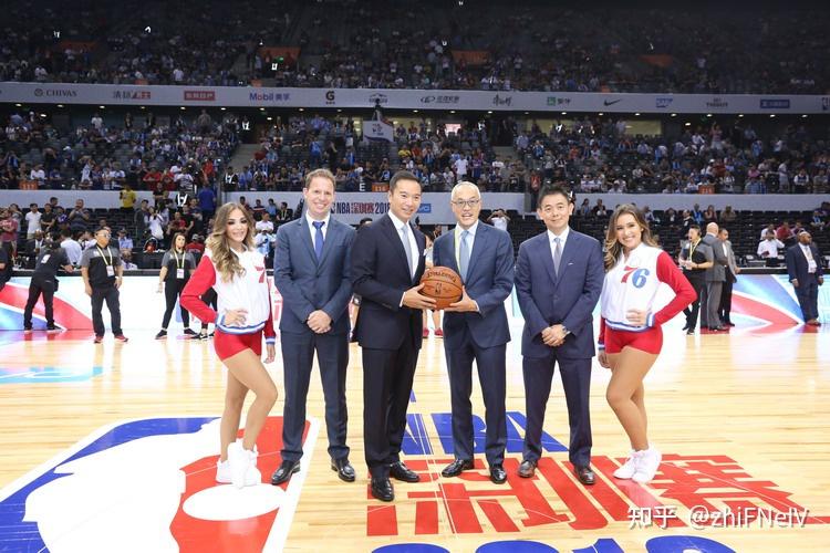 开云体育-浓眉哥在雄鹿比赛中比分优势明显，回归赛场引发热议！的简单介绍